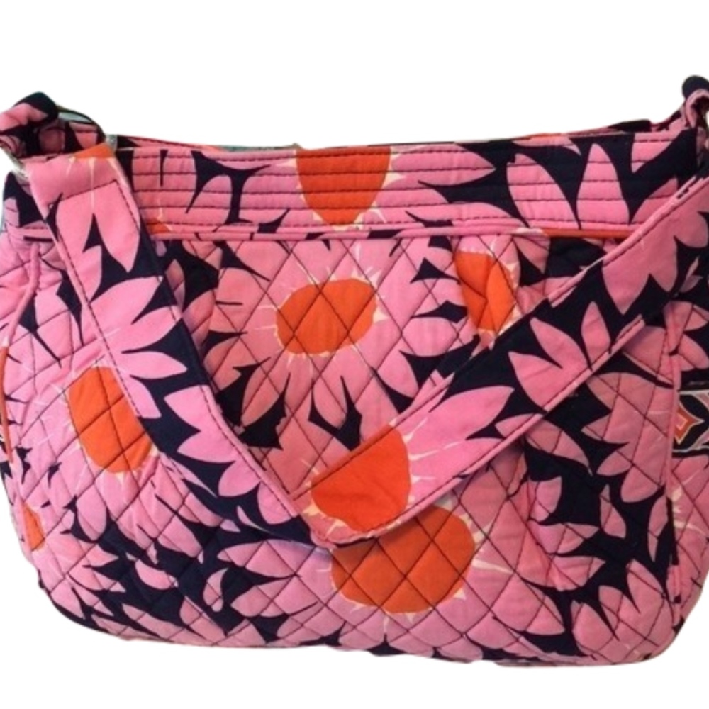 EUC Vera Bradley Reversible Tote in Loves Me